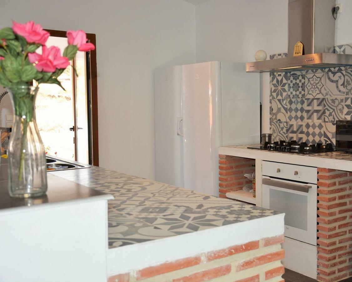 Santa Marta Complejo Rural Con Pista De Padel Pensionat Archidona Exteriör bild